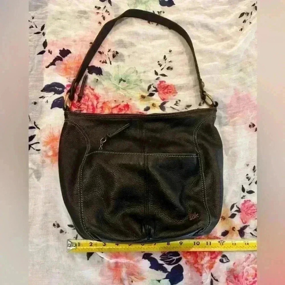 The Sak Sequoia Hobo Bag in Leather, Single Shoulder Strap Black - Picture 5 of 11